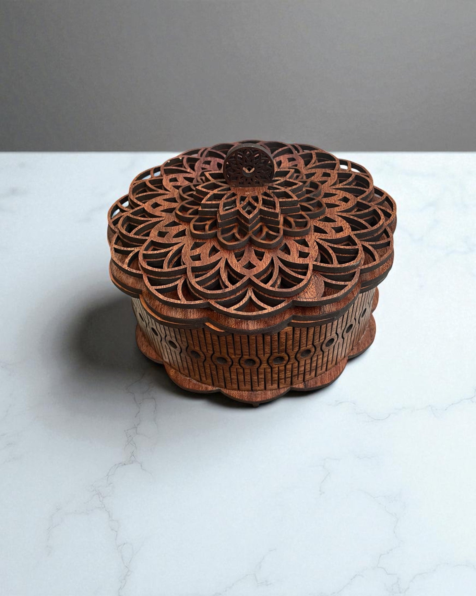 LaPeire Jewelry Box – Hinged Nightwood